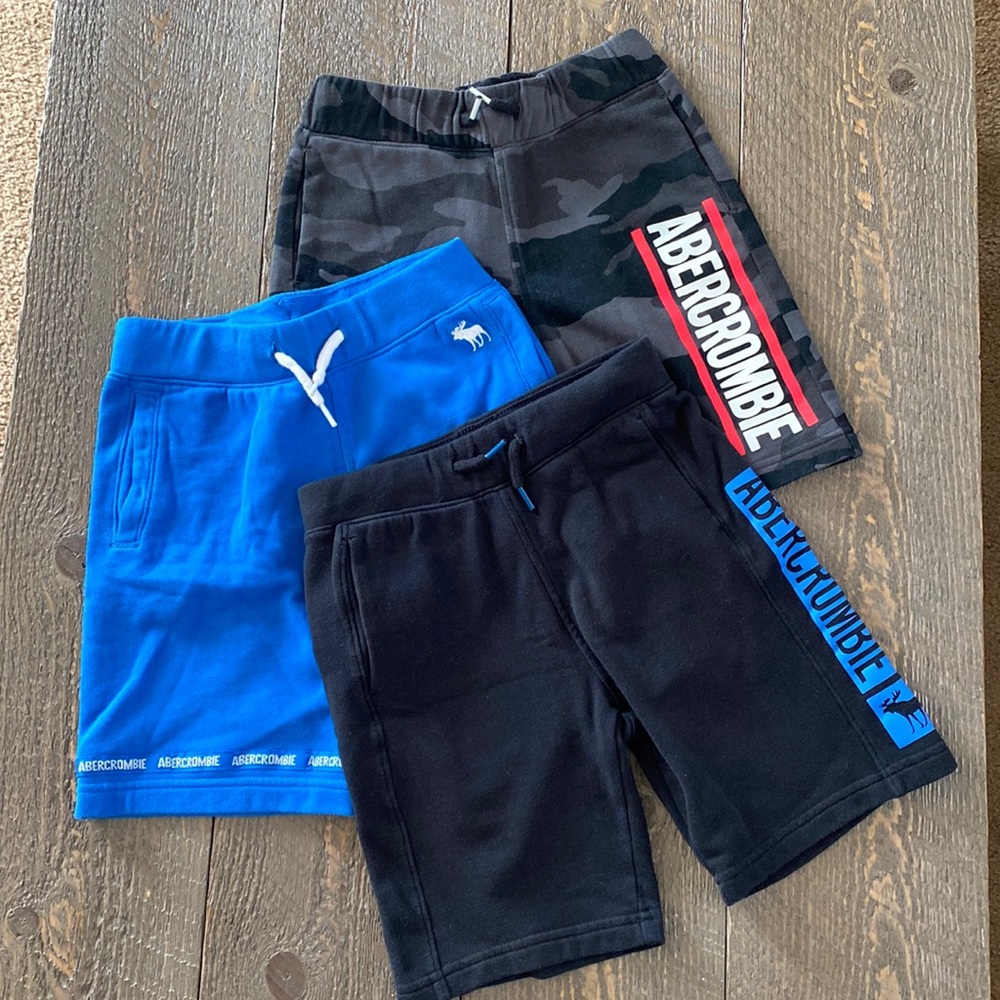 Abercrombie kids shorts 3 pairs